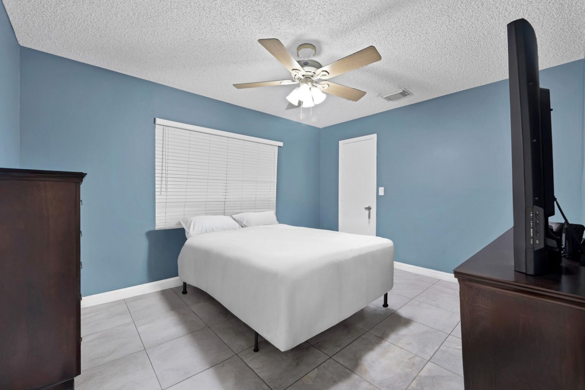 8622 NW 49th Drive, Coral Springs, FL 33067 Photo