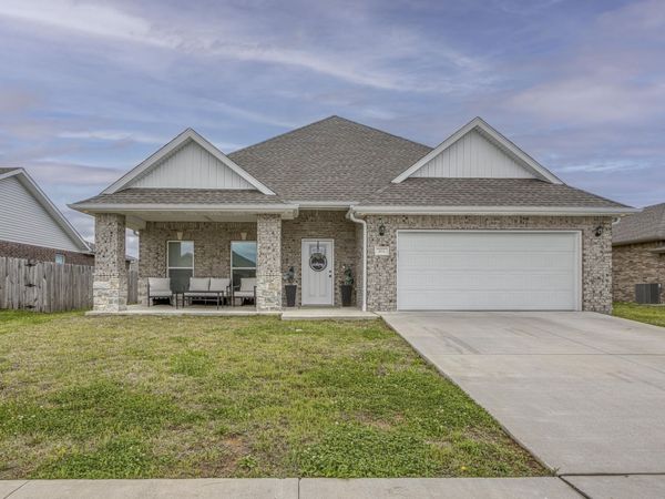 306 Sophia Jane Lane, Duenweg, MO 64841