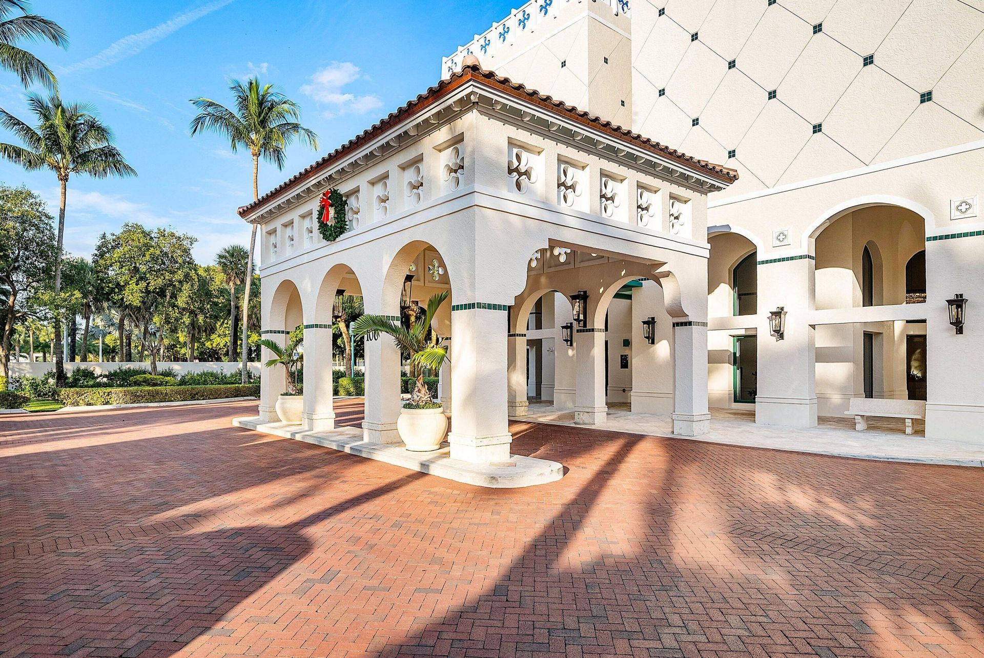 100 SE 5th Avenue, Unit 210, Boca Raton, FL 33432 Photo