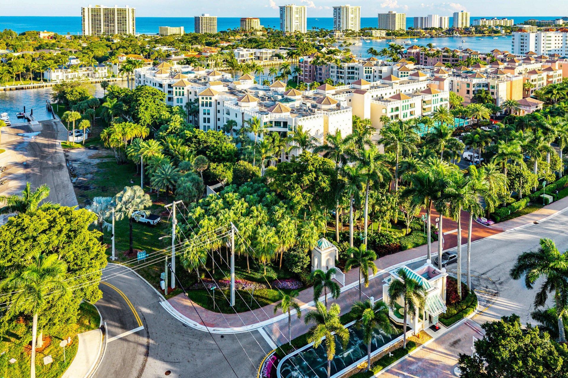 100 SE 5th Avenue, Unit 210, Boca Raton, FL 33432 Photo