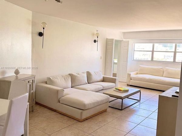 1881 Washington Ave, Unit 8D, Miami Beach, FL 33139