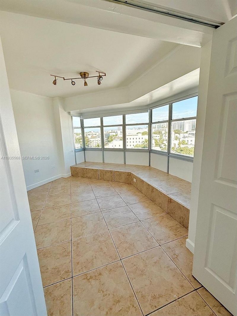 1881 Washington Ave, Unit 8D, Miami Beach, FL 33139 Photo