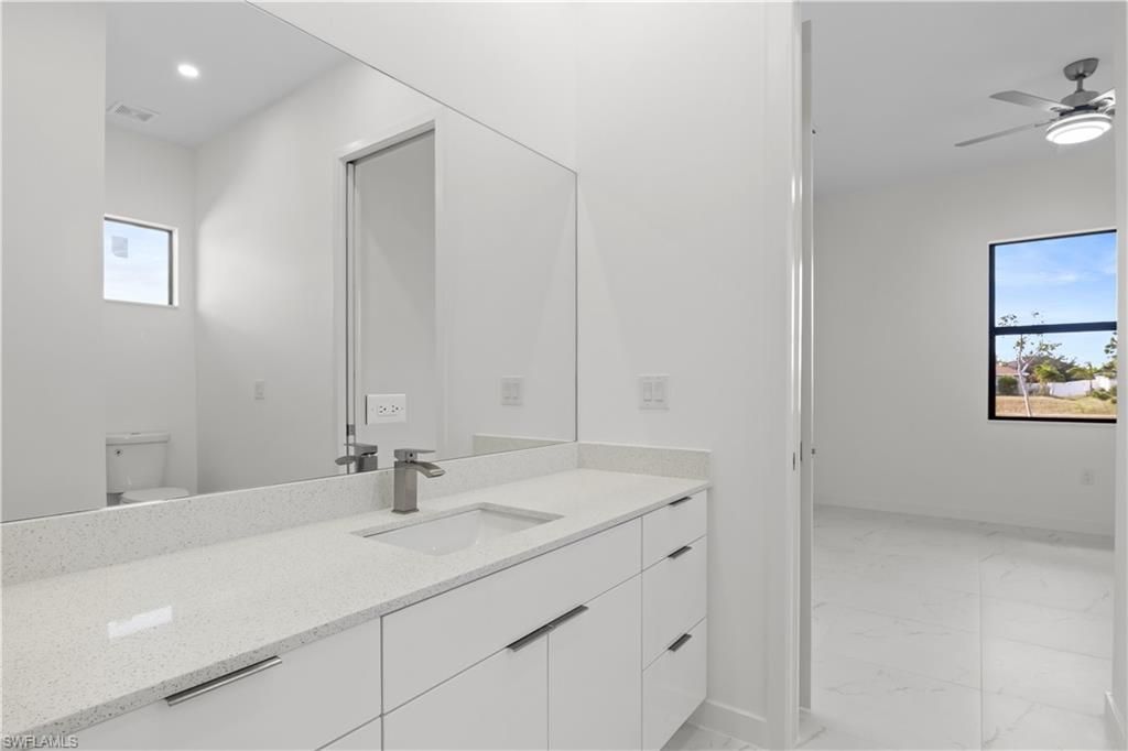 2810 NW 19th Ave, Cape Coral, FL 33993 Photo