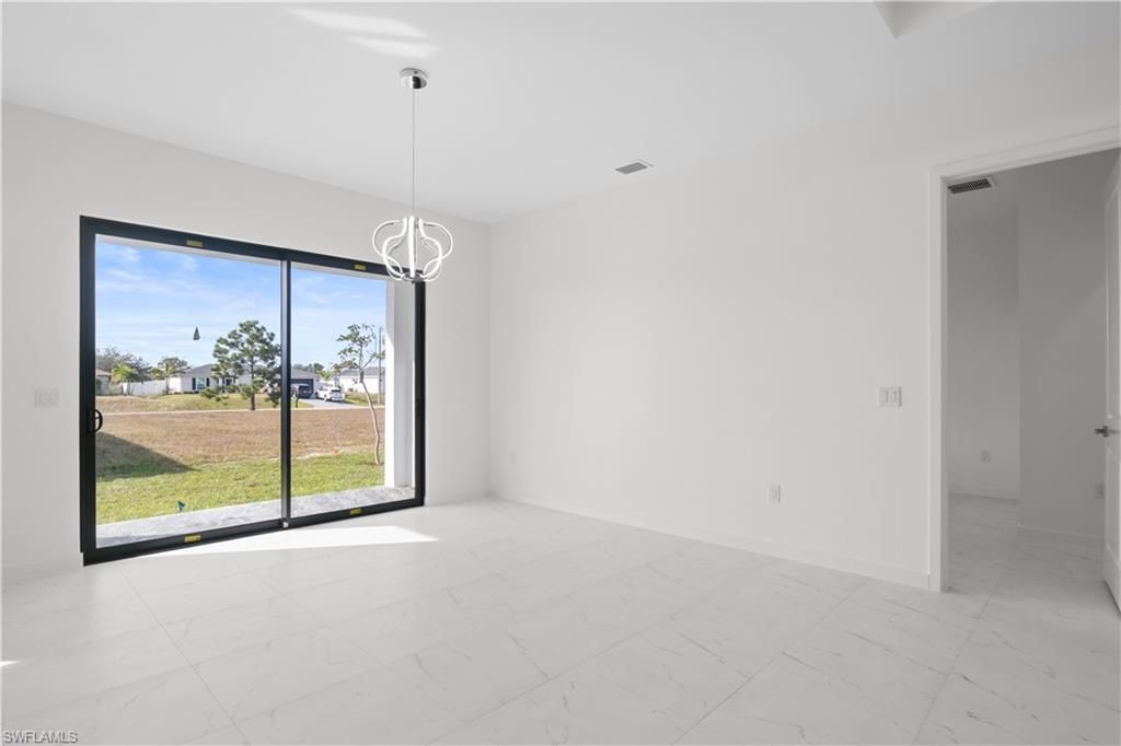 2810 NW 19th Ave, Cape Coral, FL 33993 Photo