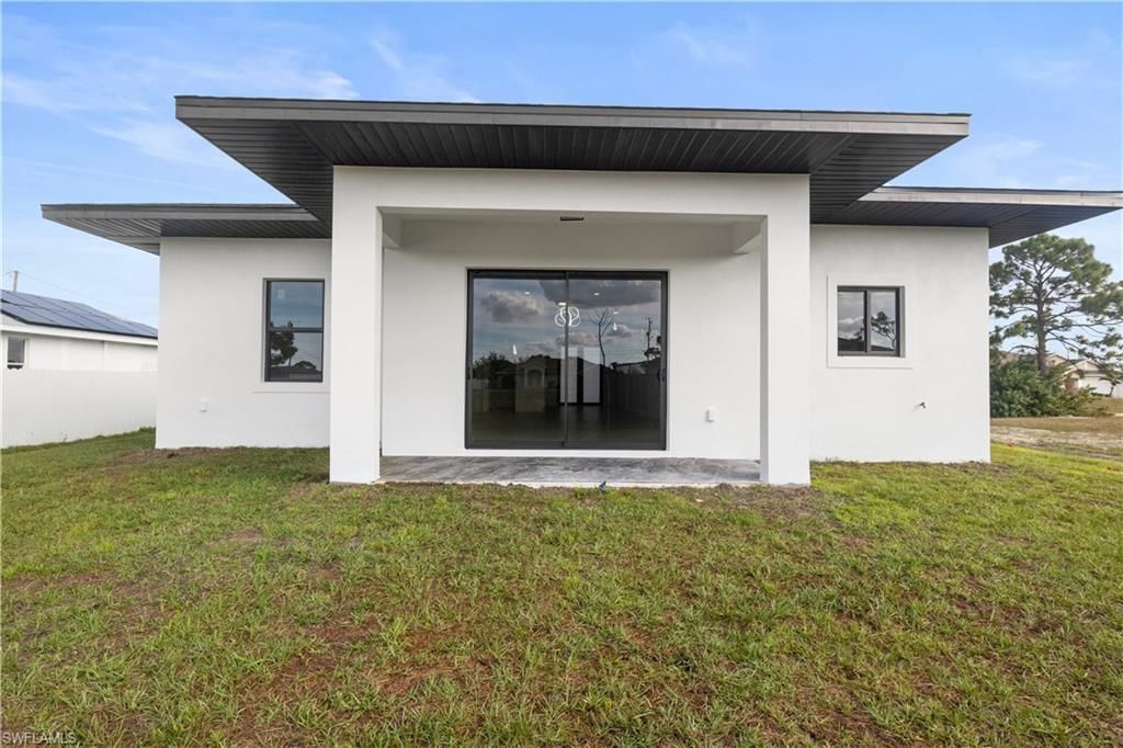 2810 NW 19th Ave, Cape Coral, FL 33993 Photo