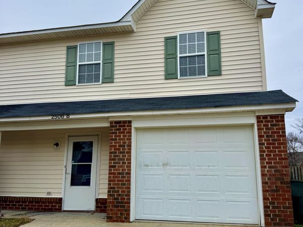 2506 Bluff View Court, Unit B, Greenville, NC 27834