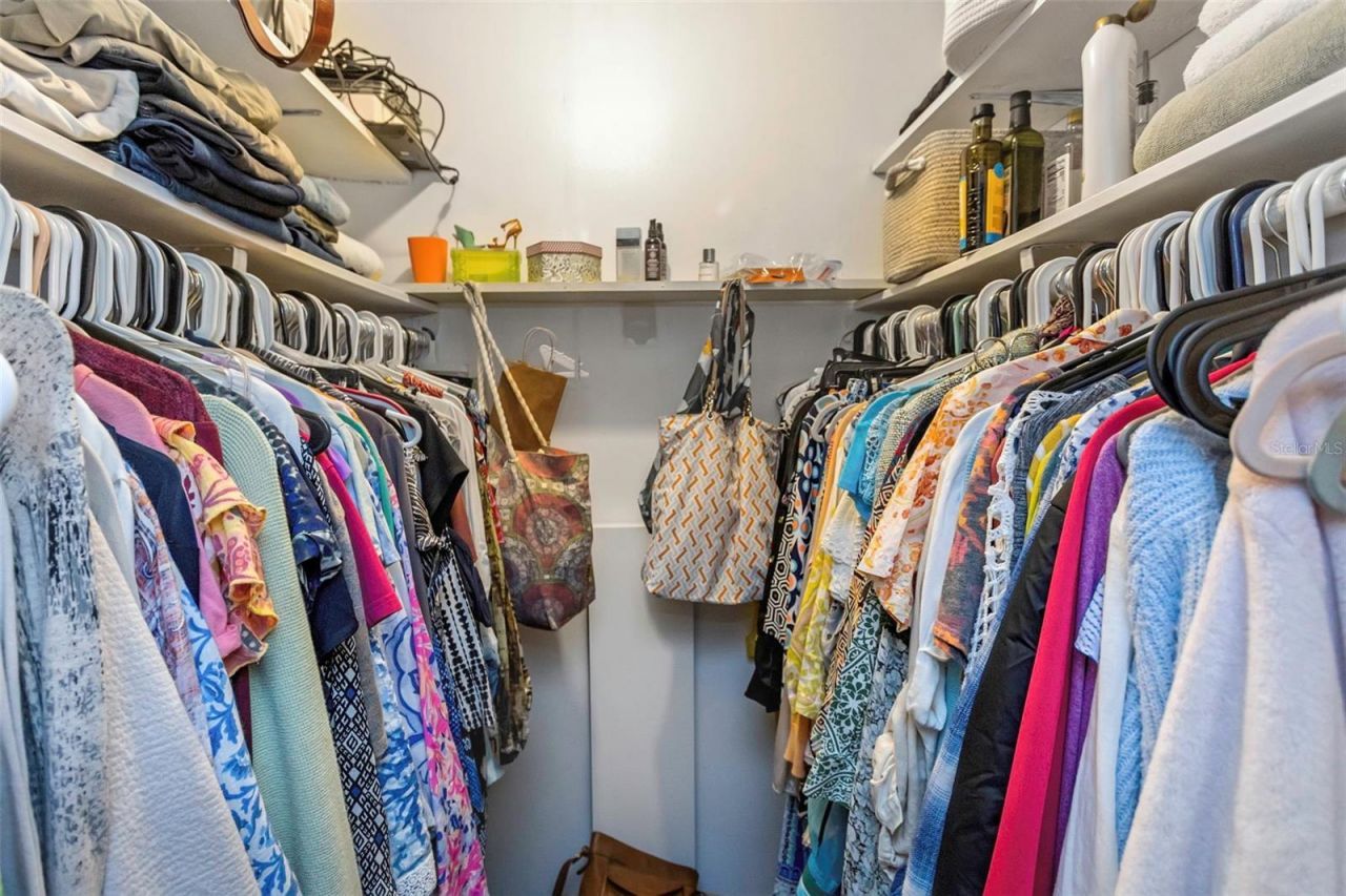 1900 68th Street N, Unit 110, Saint Petersburg, FL 33710 Photo