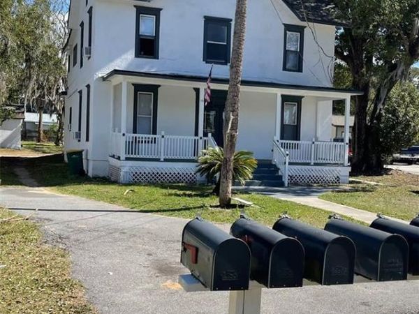 205 S GROVE STREET, EUSTIS, FL 32726