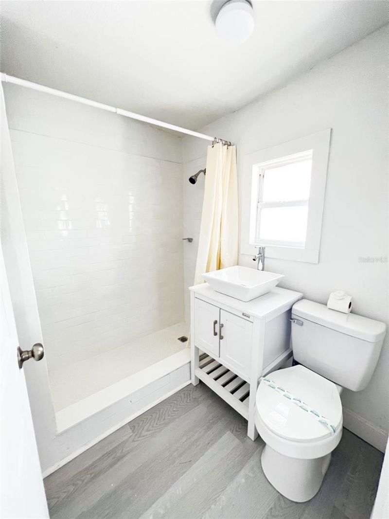 205 S Grove Street, Eustis, FL 32726 Photo