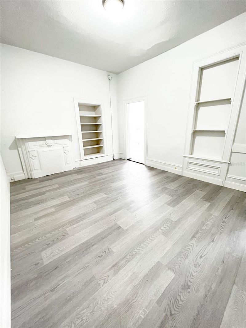 205 S Grove Street, Eustis, FL 32726 Photo