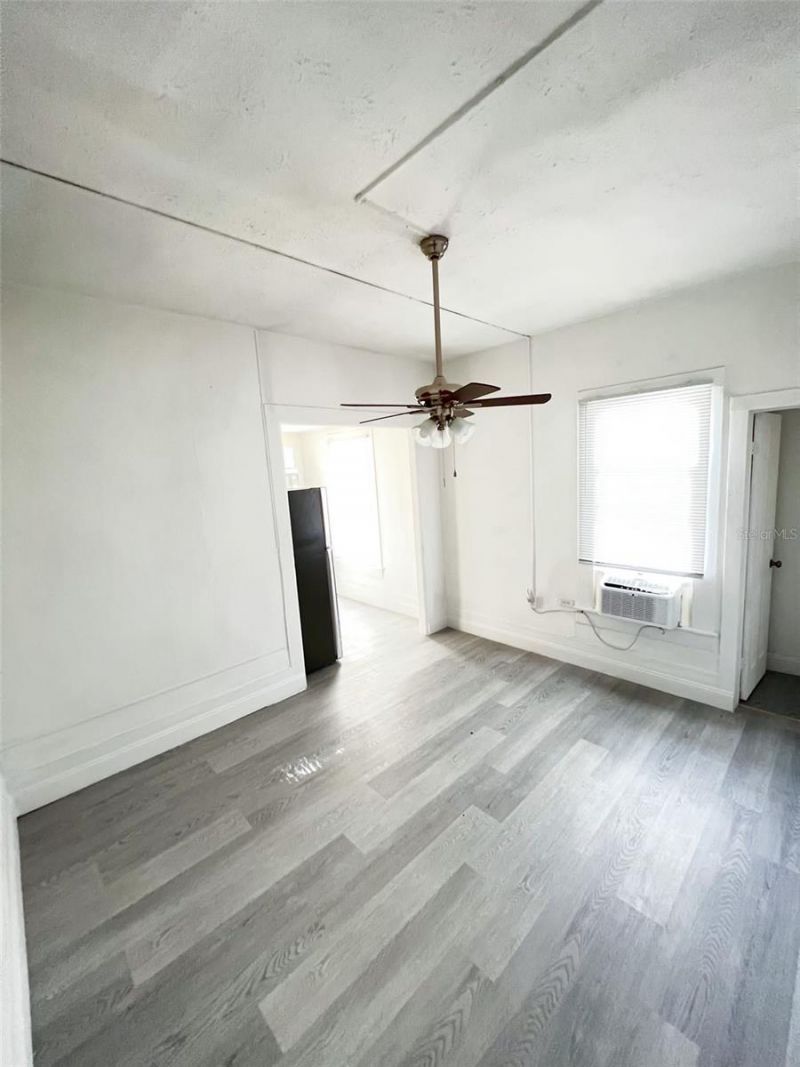 205 S Grove Street, Eustis, FL 32726 Photo