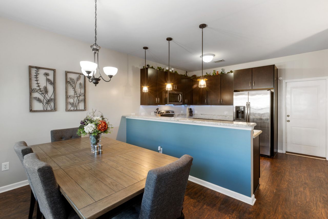 3857 Annapolis Way Photo 10