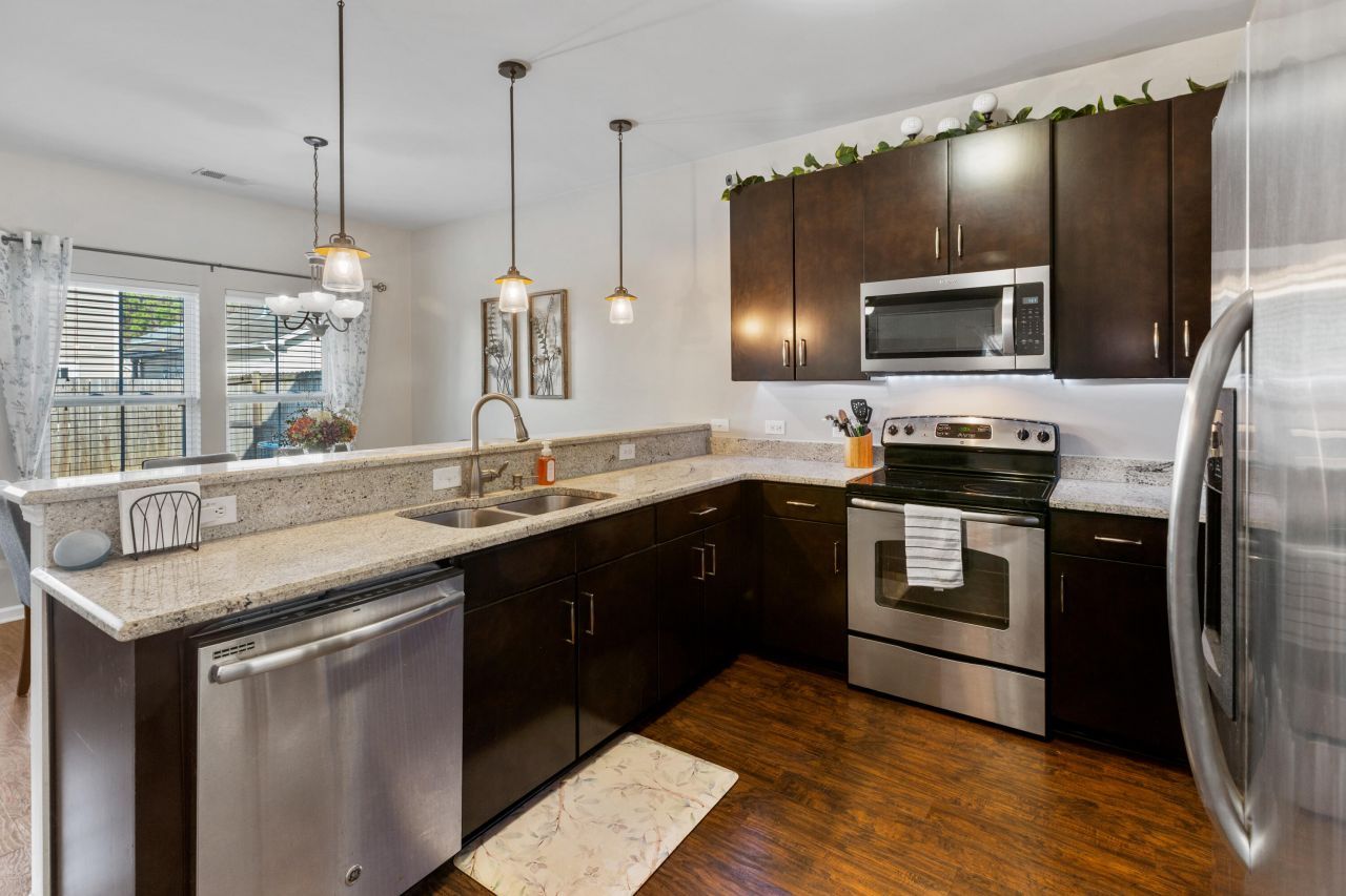 3857 Annapolis Way Photo 12