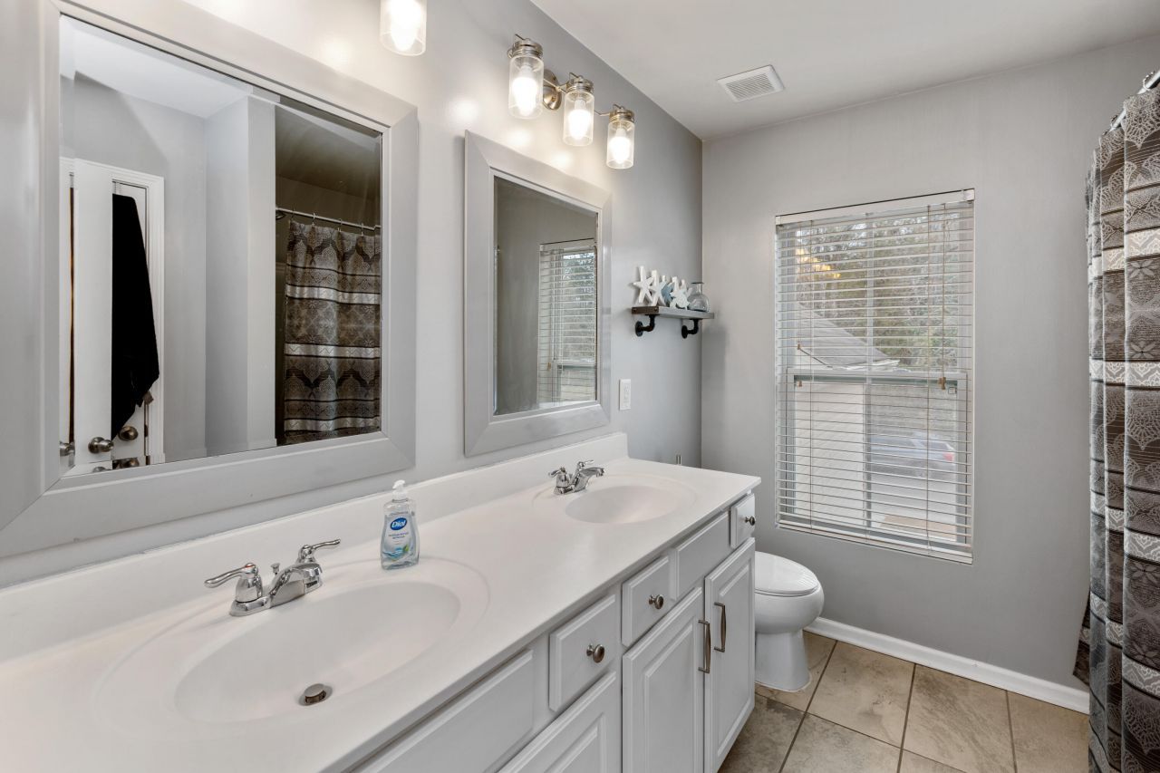 3857 Annapolis Way Photo 25