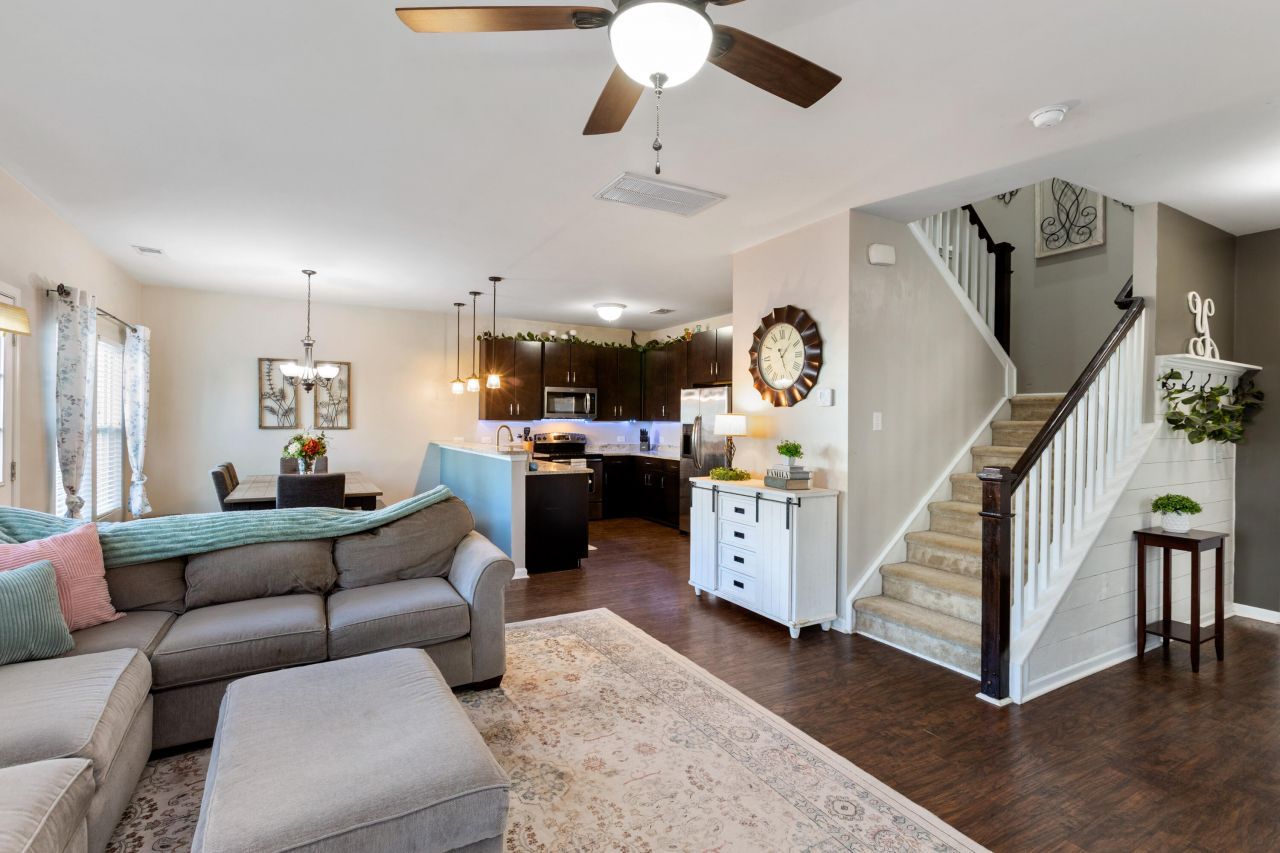 3857 Annapolis Way Photo 7