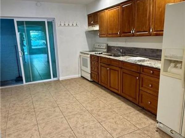27831 Quinn ST, BONITA SPRINGS, FL 34135
