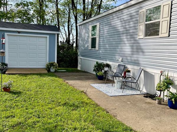 8565 Smith Calhoun Road, Unit 169, Plain City, OH 43064