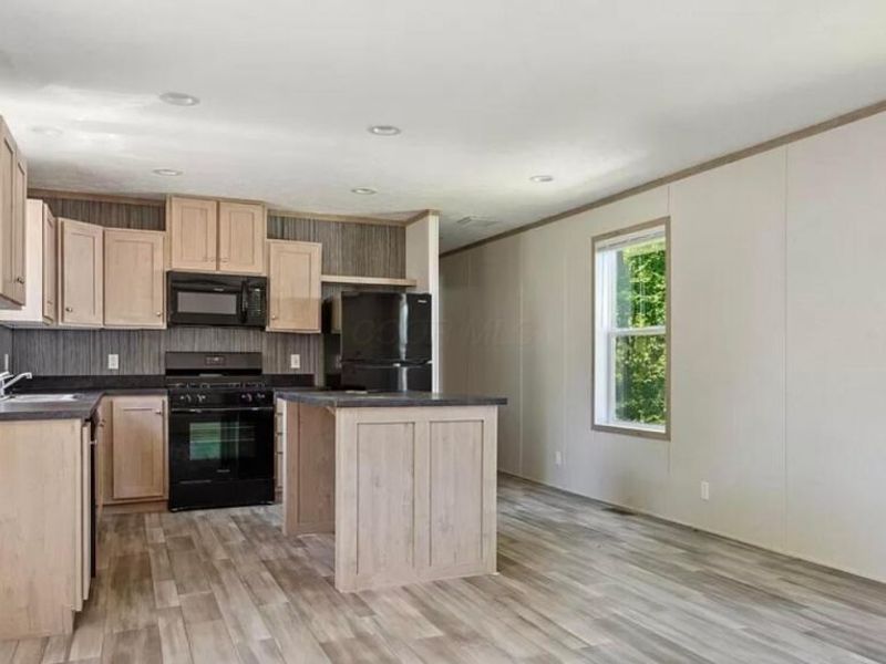 8565 Smith Calhoun Road, Unit 169, Plain City, OH 43064 Photo 7