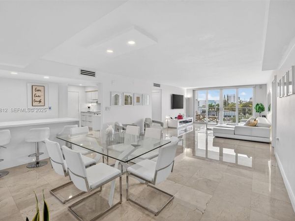 9250 W Bay Harbor Dr , Unit 5D, Bay Harbor Islands, FL 33154