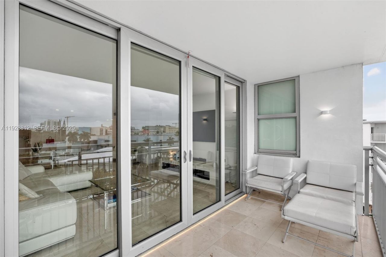 9250 W Bay Harbor Dr , Unit 5D, Bay Harbor Islands, FL 33154 Photo