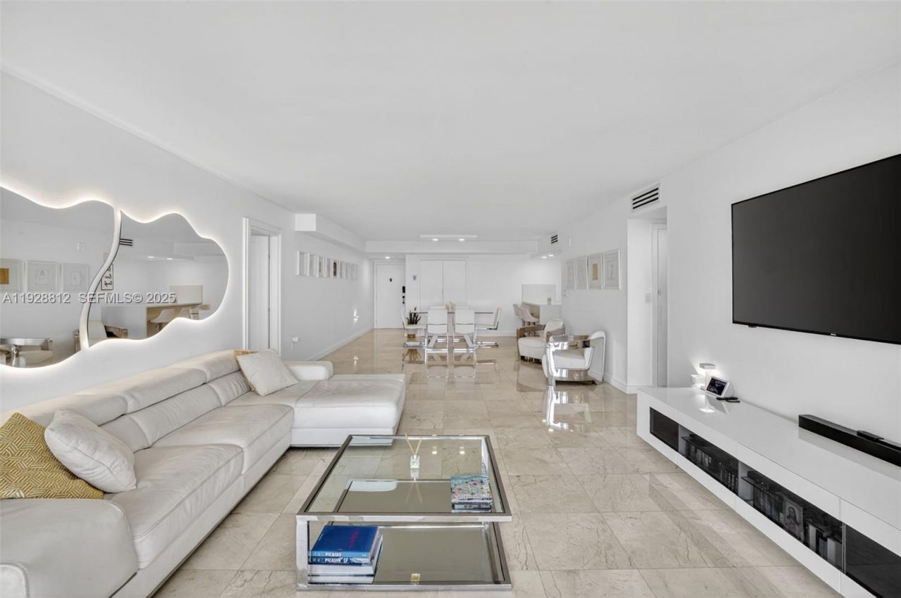 9250 W Bay Harbor Dr , Unit 5D, Bay Harbor Islands, FL 33154 Photo