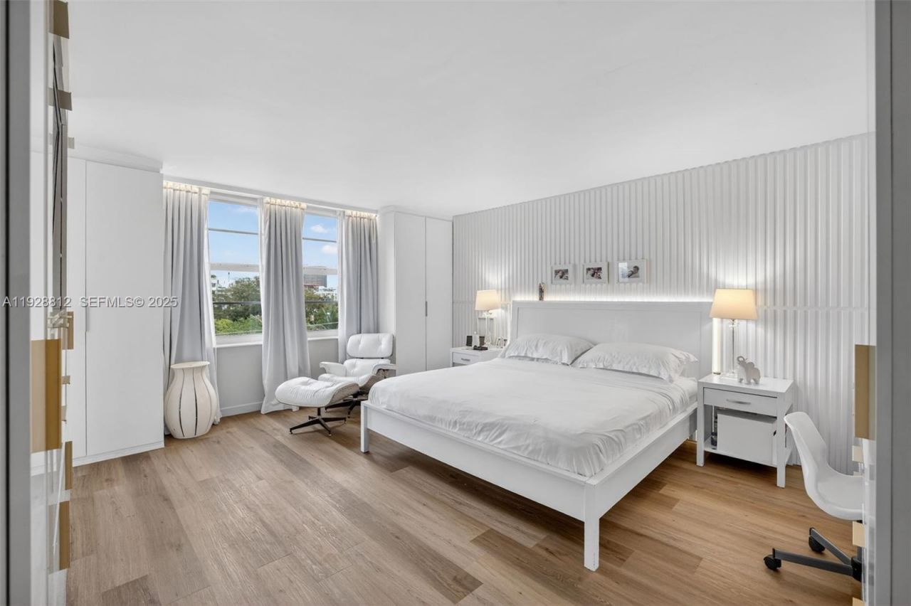 9250 W Bay Harbor Dr , Unit 5D, Bay Harbor Islands, FL 33154 Photo