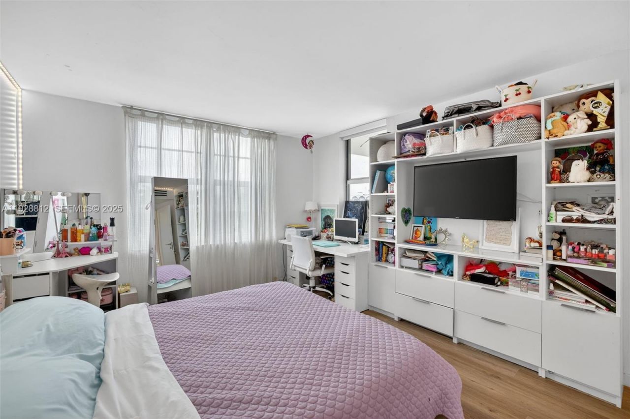 9250 W Bay Harbor Dr , Unit 5D, Bay Harbor Islands, FL 33154 Photo