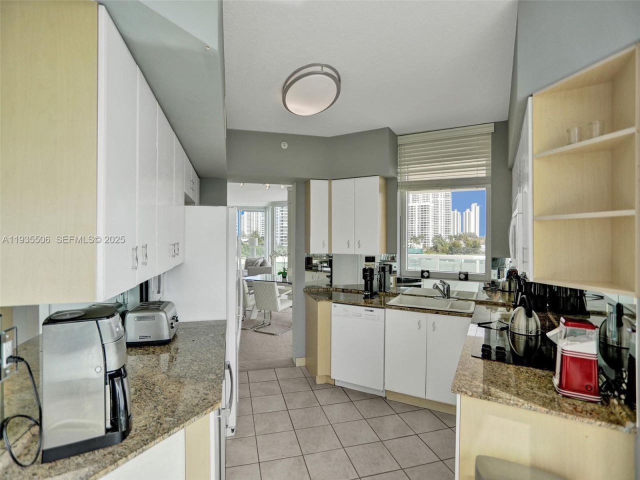 3370 Hidden Bay Dr, Unit 508, Aventura, FL 33180 Photo