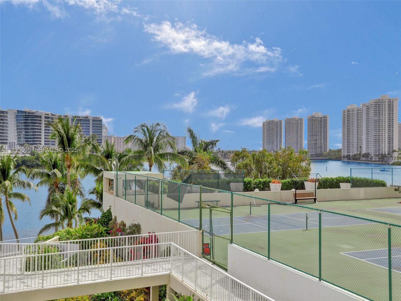 3370 Hidden Bay Dr, Unit 508, Aventura, FL 33180 Photo