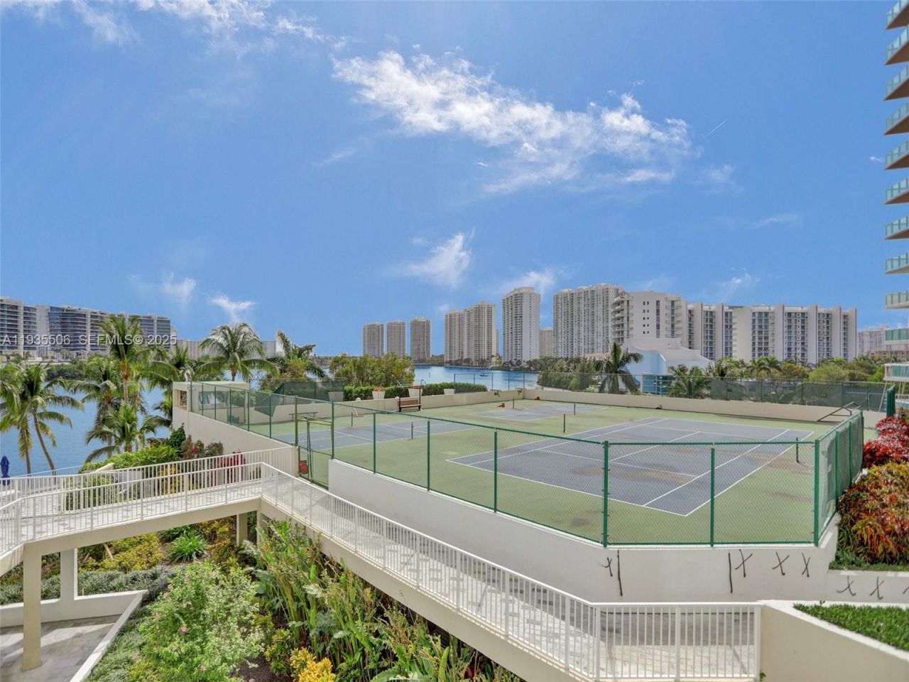 3370 Hidden Bay Dr, Unit 508, Aventura, FL 33180 Photo
