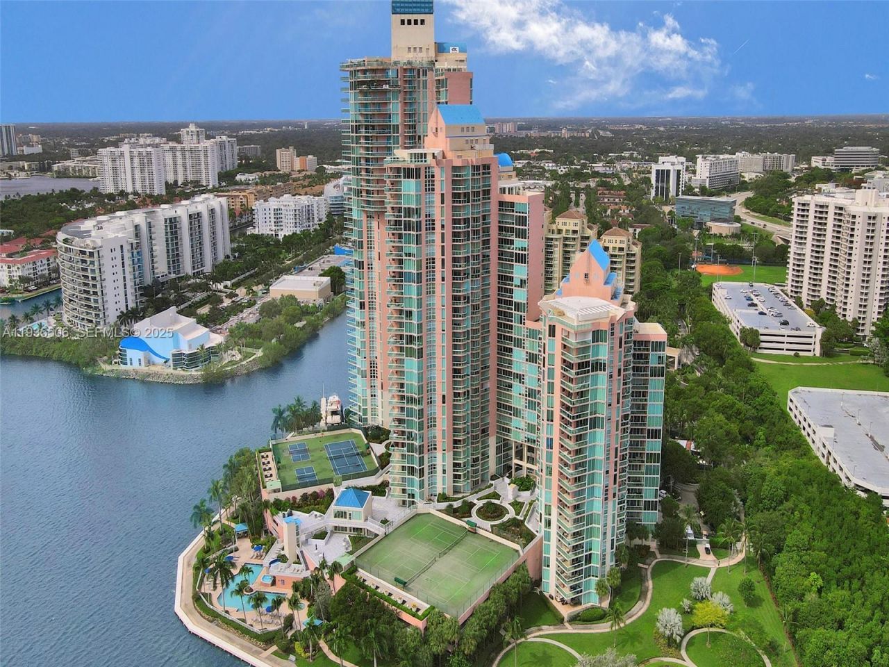 3370 Hidden Bay Dr, Unit 508, Aventura, FL 33180 Photo