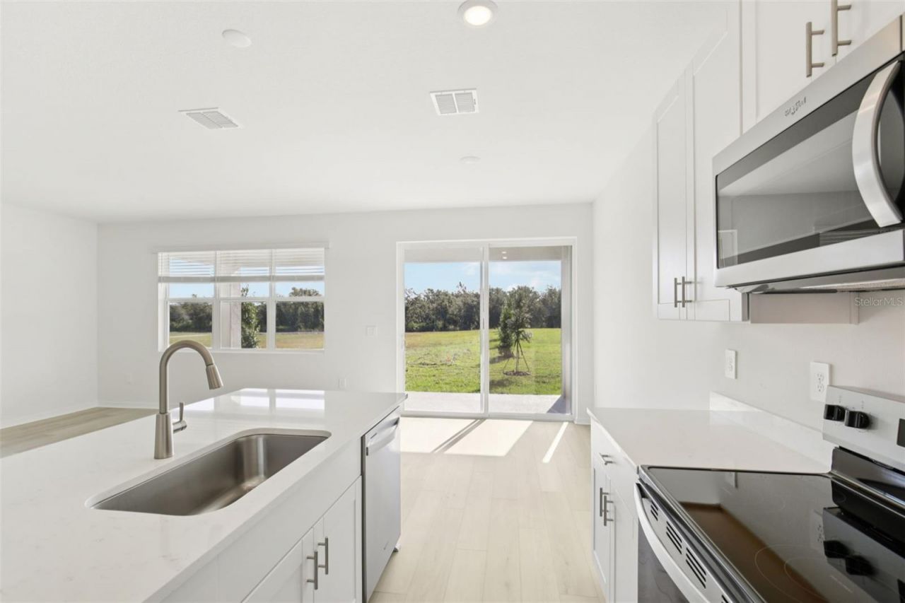 13318 Shellmore Avenue, Palmetto, FL 34221 Photo