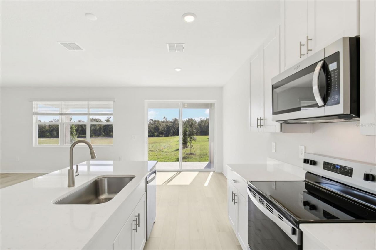 13318 Shellmore Avenue, Palmetto, FL 34221 Photo