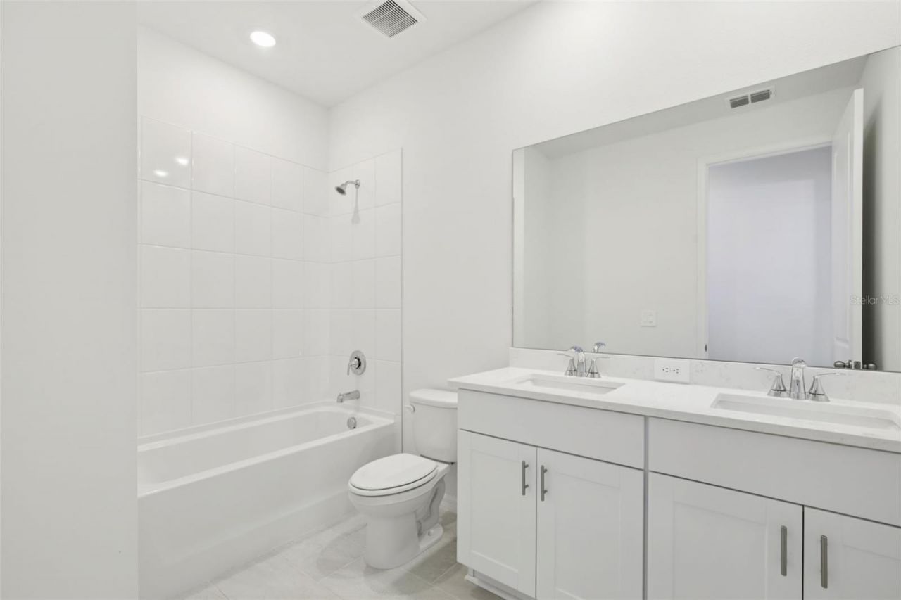 13318 Shellmore Avenue, Palmetto, FL 34221 Photo