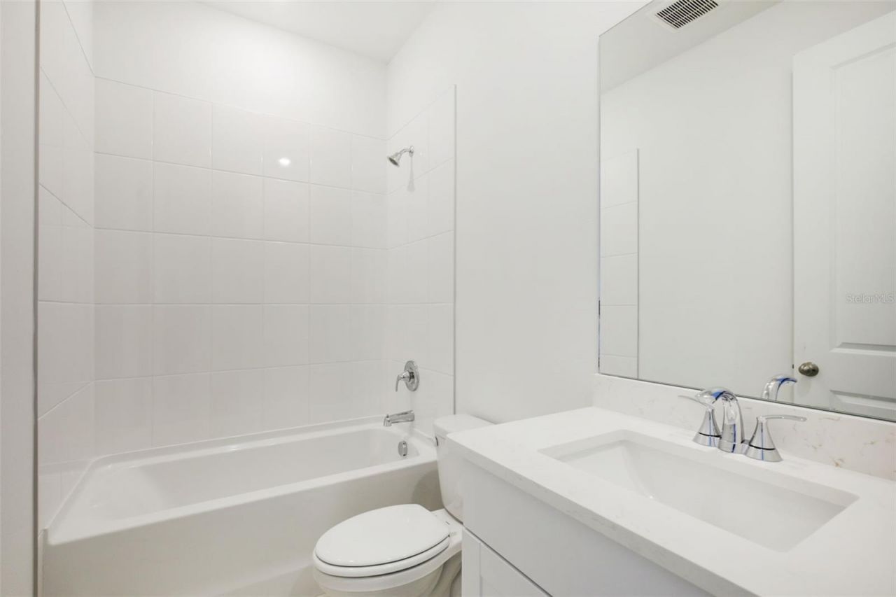 13318 Shellmore Avenue, Palmetto, FL 34221 Photo