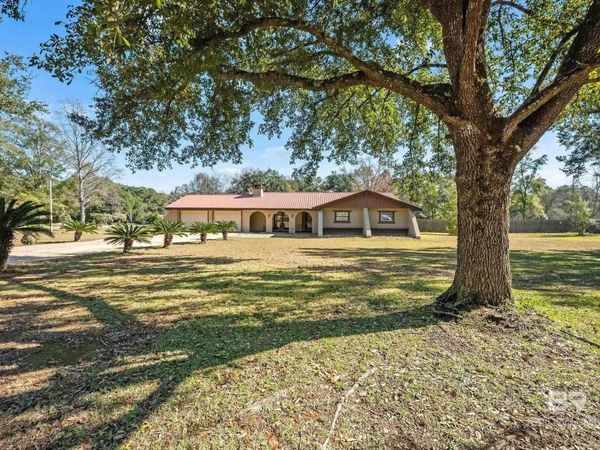 1151 Twelve Oaks Drive, Mobile, AL 36695