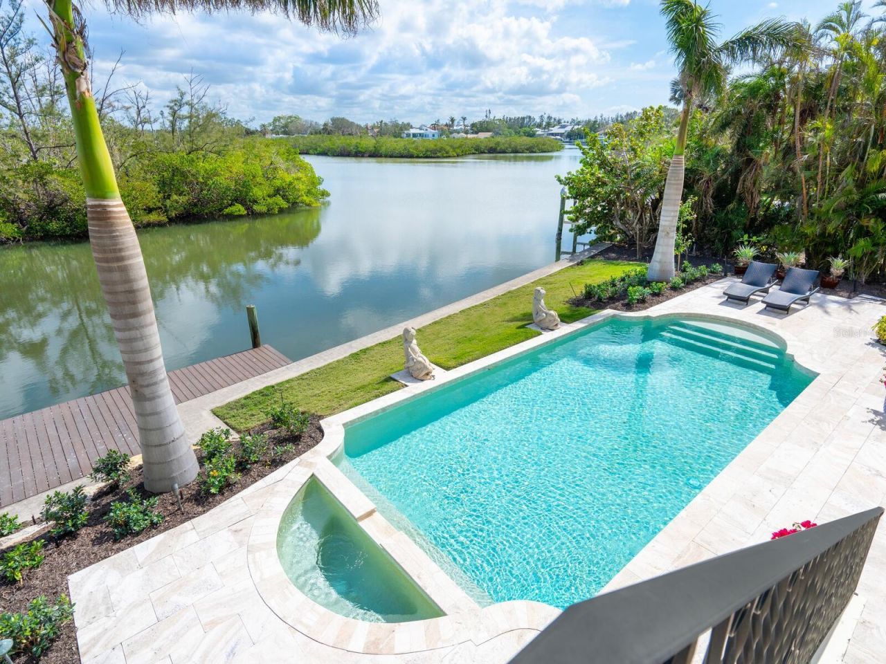 4205 Higel Avenue, Sarasota, FL 34242 Photo