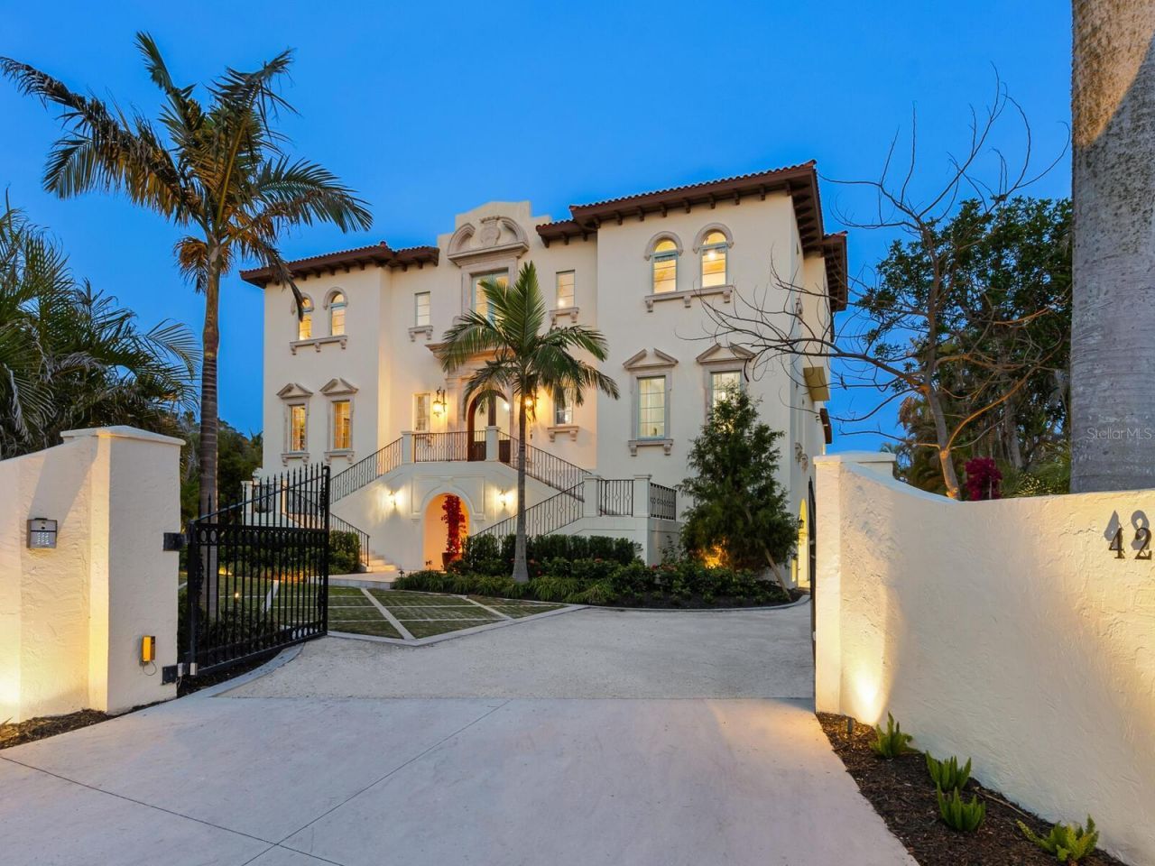 4205 Higel Avenue, Sarasota, FL 34242 Photo