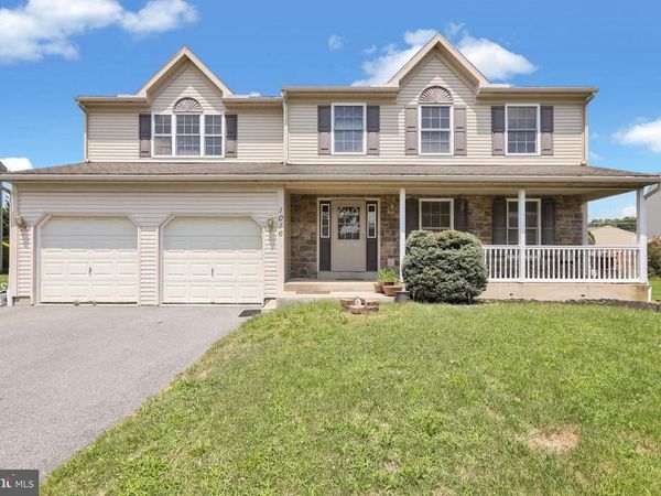 1016 JOSEPHINE DRIVE, TEMPLE, PA 19560