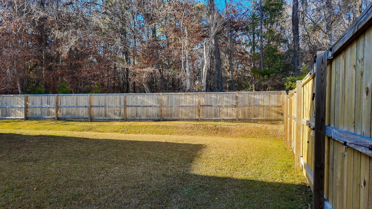 496 Minim Street Photo 28