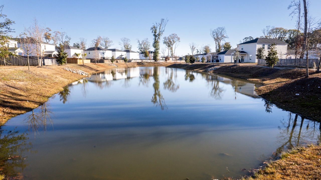 496 Minim Street Photo 30