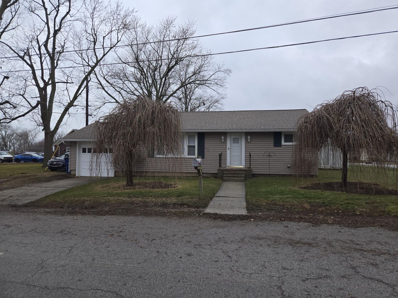 143 Westway Court, Saint Marys, OH 45885 Main Photo