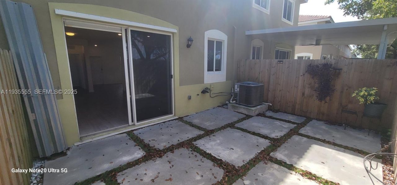 2459 SE 10th St , Homestead, FL 33035 Photo