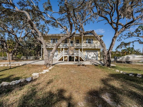 5127 BAY BOULEVARD, PORT RICHEY, FL 34668