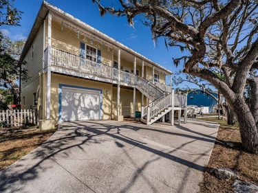 5127 BAY BOULEVARD, PORT RICHEY, FL 34668