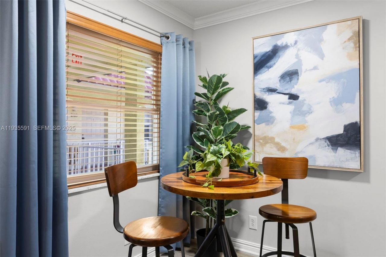 1125 NE 16th Pl, Unit 209, Fort Lauderdale, FL 33305 Photo