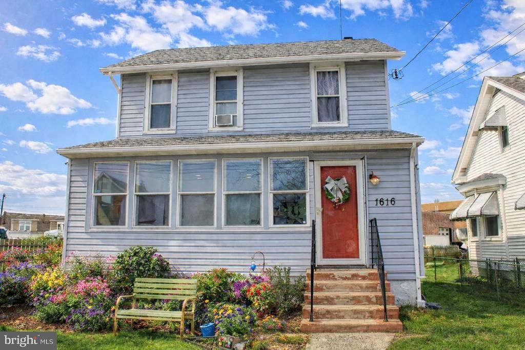 1616 Ward Street, Linwood, PA 19061 Main Photo