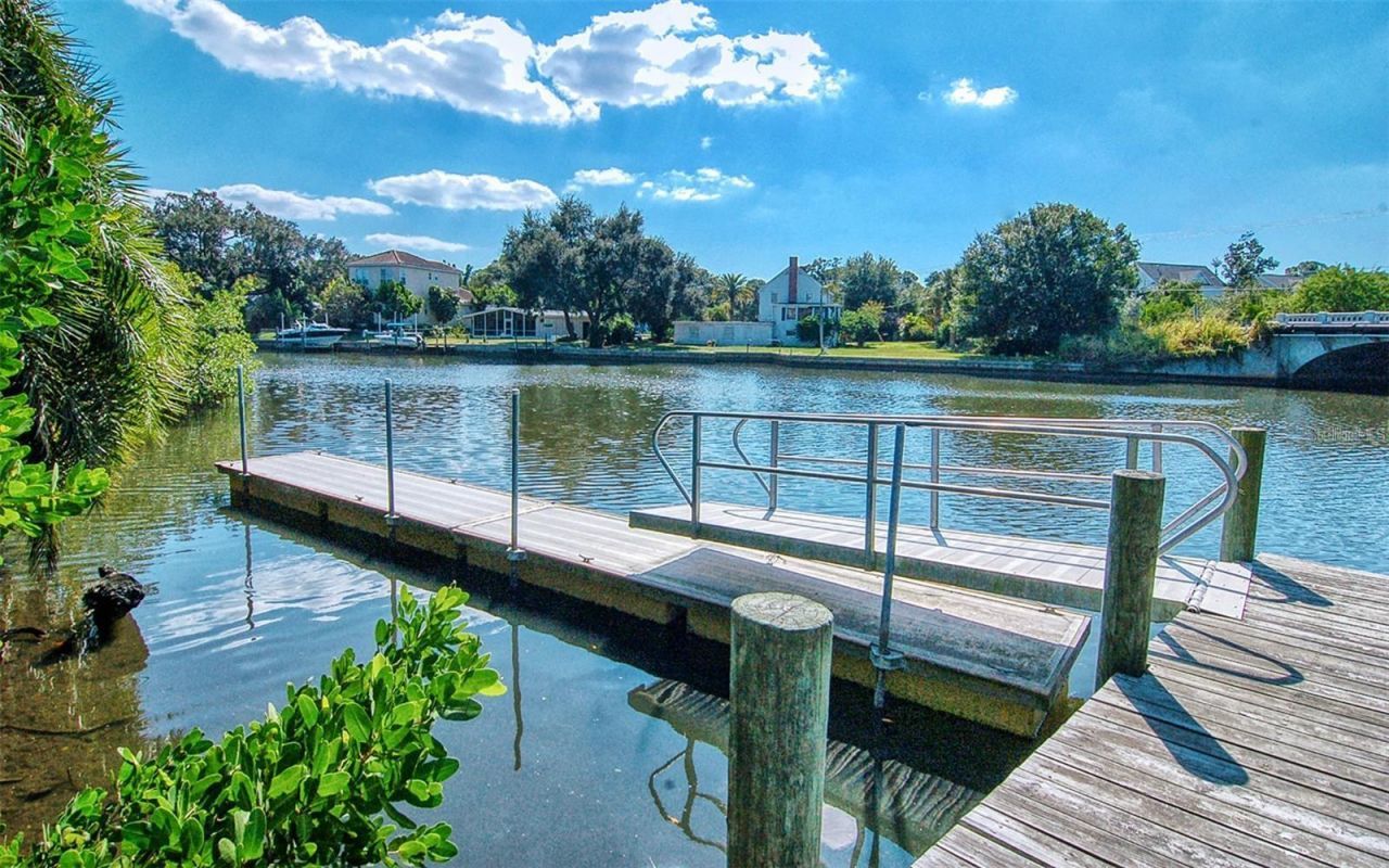 835 S Osprey Avenue, Unit 201, Sarasota, FL 34236 Photo