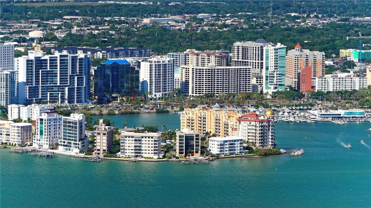 835 S Osprey Avenue, Unit 201, Sarasota, FL 34236 Photo