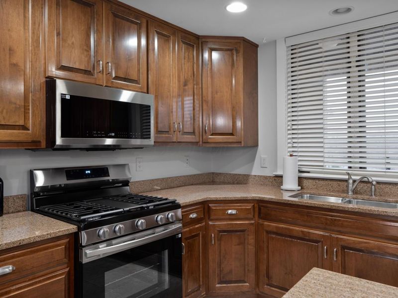 9029 Terrazza South Court, Dublin, OH 43016 Photo 8